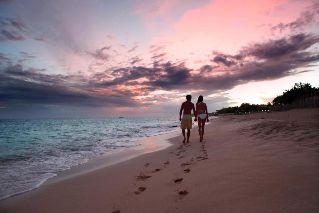 All Inclusive Divi Little Bay Beach Resort フィリップスブルフ エクステリア 写真