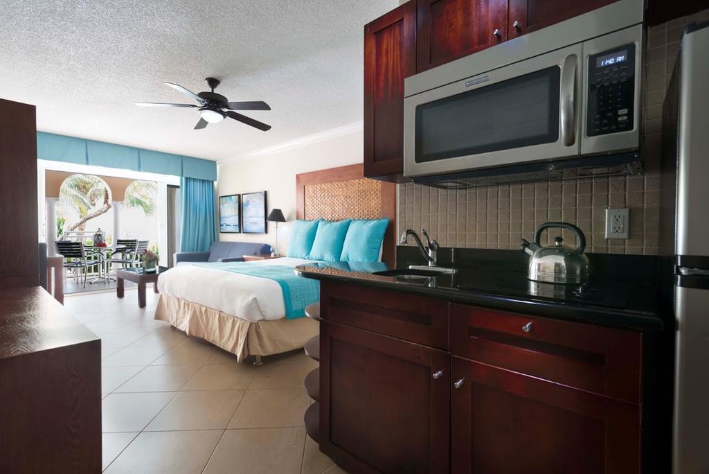 All Inclusive Divi Little Bay Beach Resort フィリップスブルフ エクステリア 写真